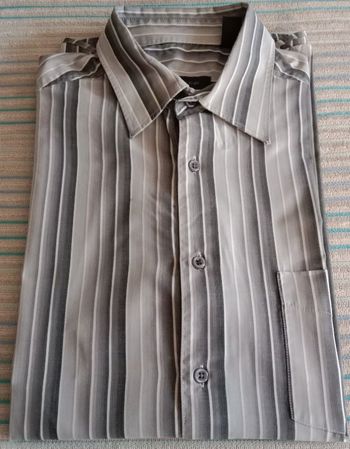 Chemise homme taille 43/44