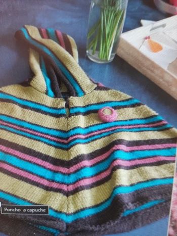 Poncho à capuche