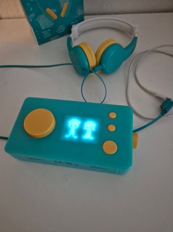 Boîte à histoire lunii avec casque 