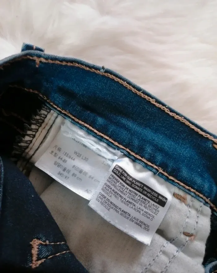 Jolie jeans Levi's taille XS - photo numéro 4