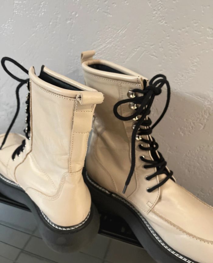 Boots Zign en excellent état tout en cuir - photo numéro 3