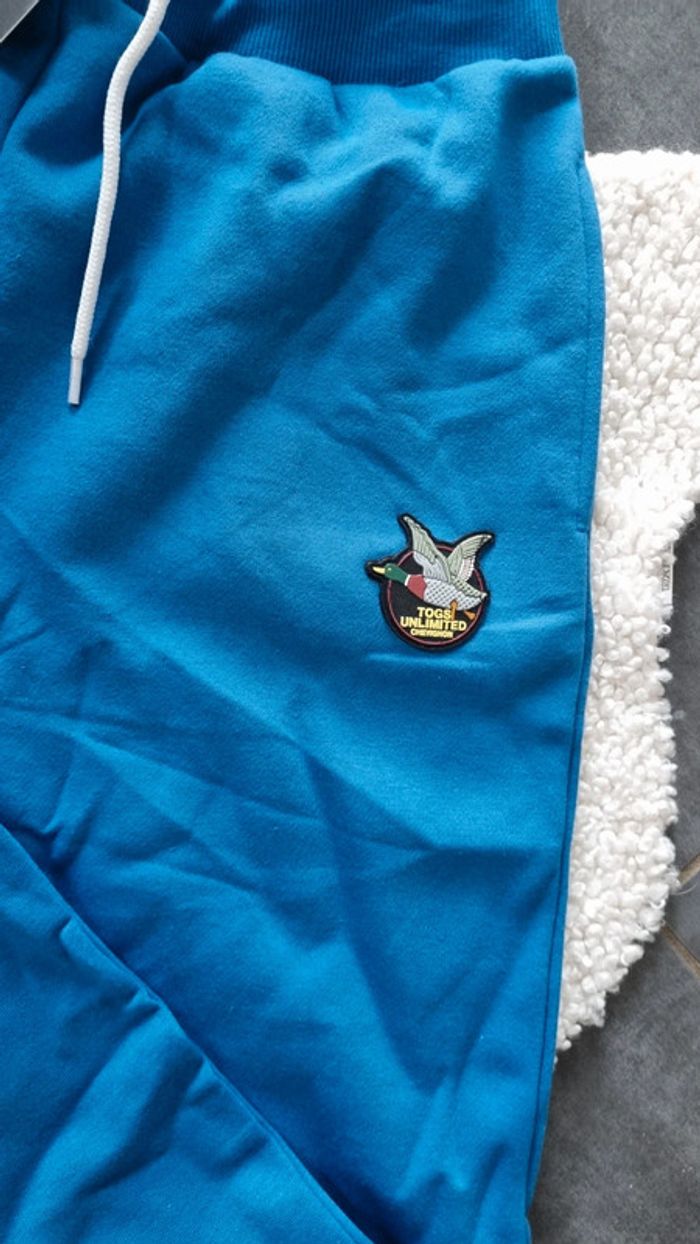 Pantalon Jogging neuf Chevignon XXL bleu avec étiquette - photo numéro 2