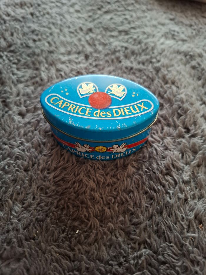 Boîte collector Caprice des Dieux en bon état