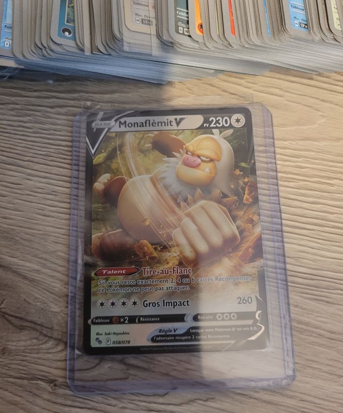 Lot cartes Pokémon différentes avec brillantes - photo numéro 3