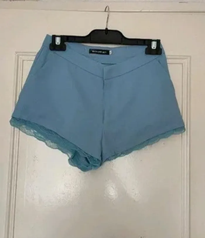 short dentelle - photo numéro 5