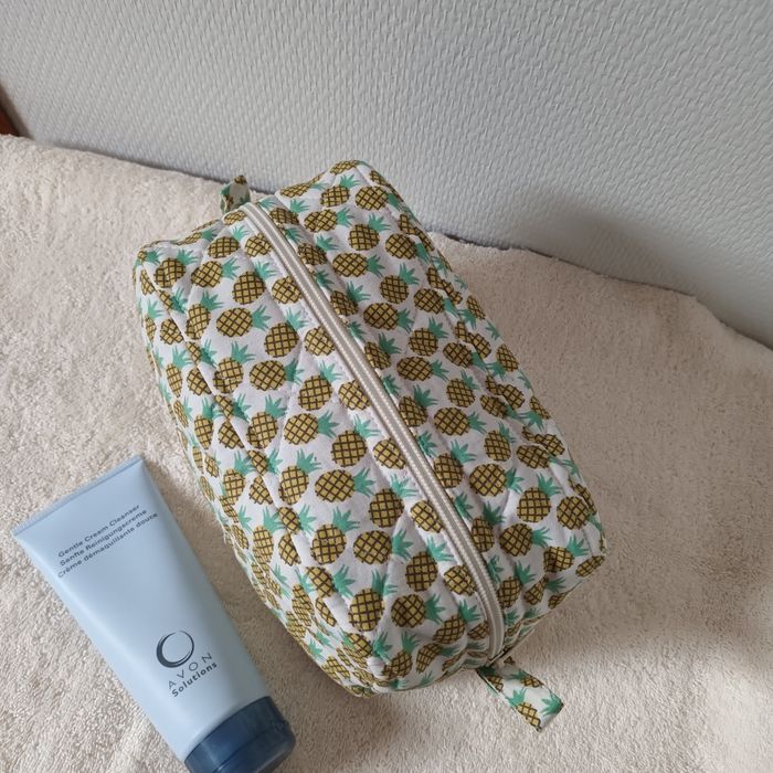 Trousse maquillage 💄 où autre 🍍 - photo numéro 3