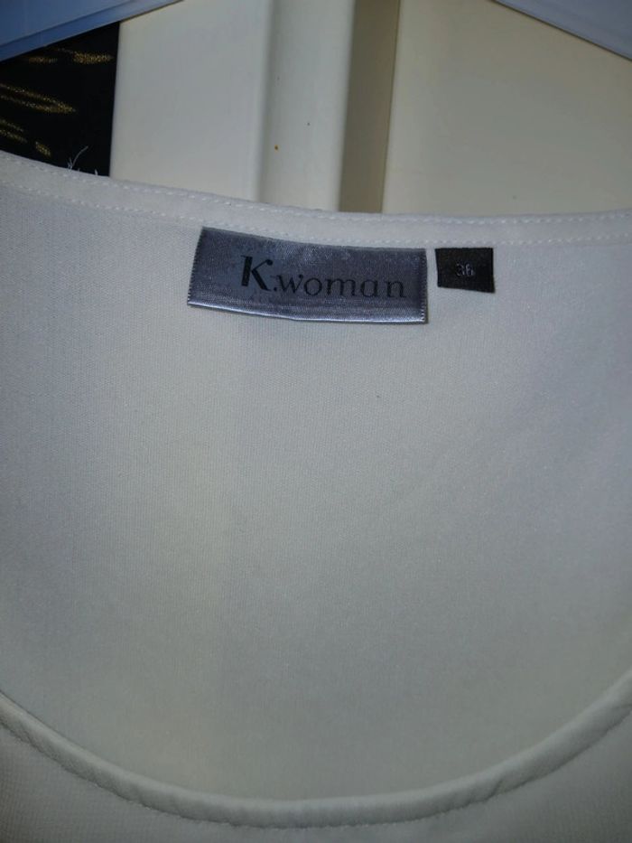 🤍 Jolie robe blanche élégante sans manches avec détails en dentelle KWoman taille 36. - photo numéro 6