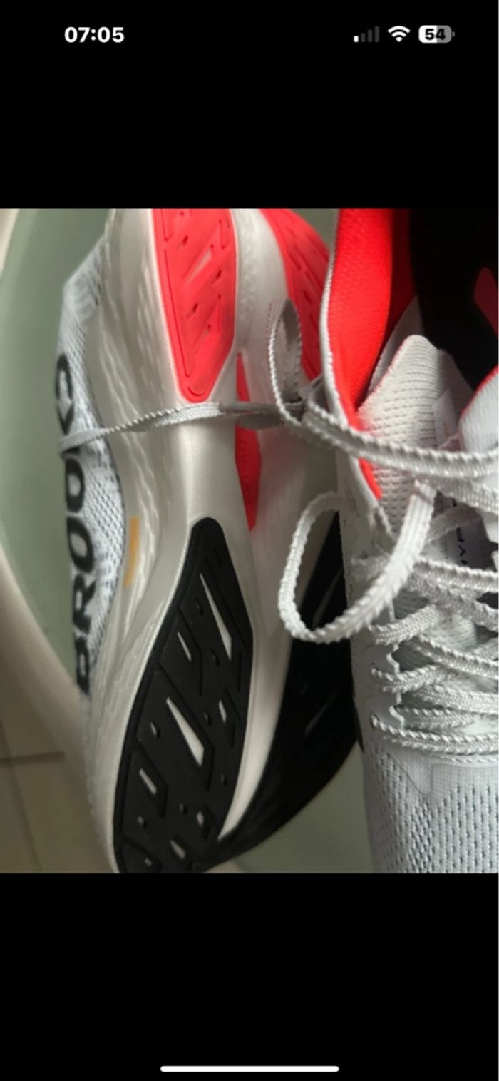 Running Brooks Hyperion Max - photo numéro 2