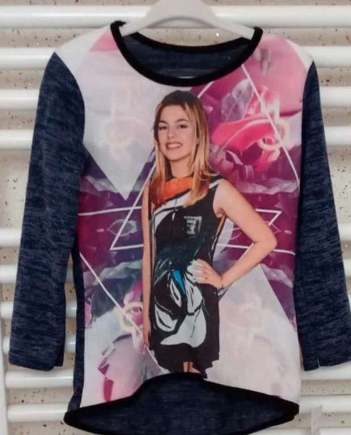 Tee shirt manche longue gris motif Louane multicolore Taille 4 ans - photo numéro 2