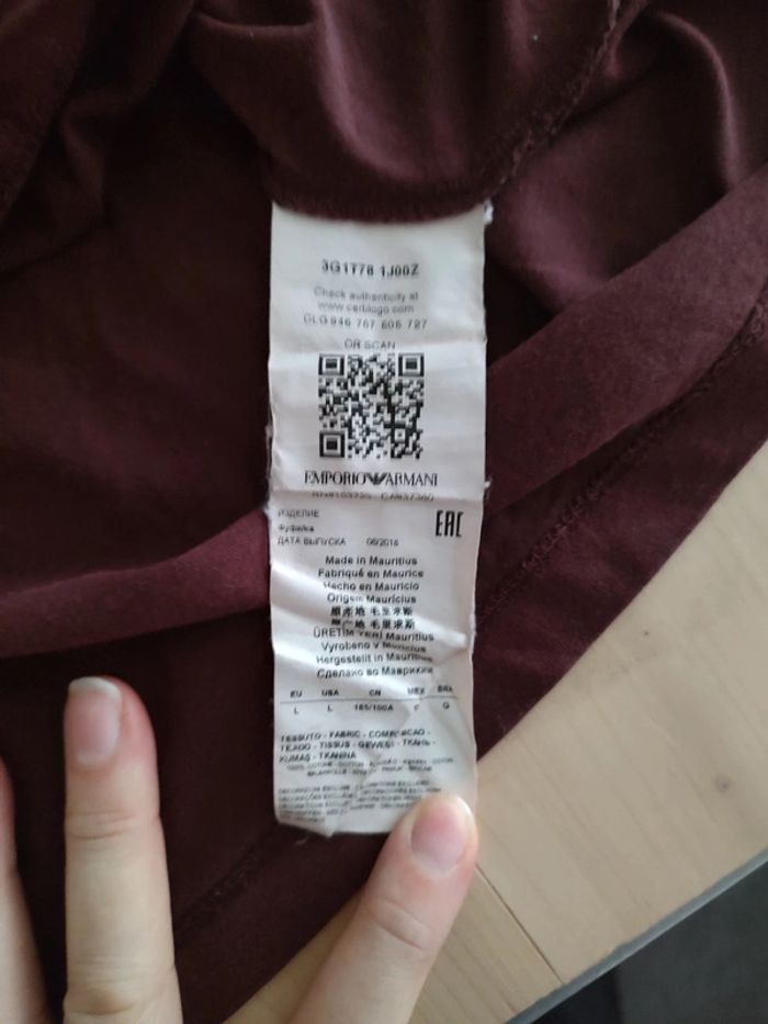 Tee shirt Bordeaux Emporio Armani taille L - photo numéro 4