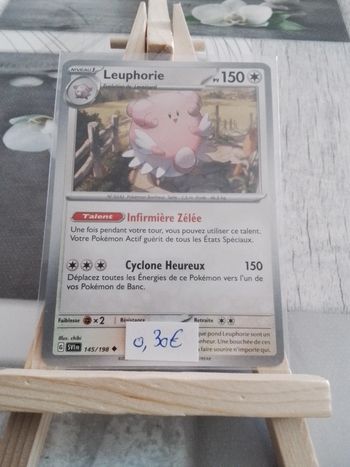Carte Pokémon Leuphorie 145/198
