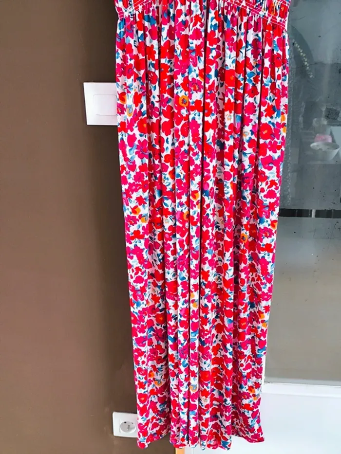 Robe longue femme été rouge et blanche à fleurs TU 38 à 46 - photo numéro 7