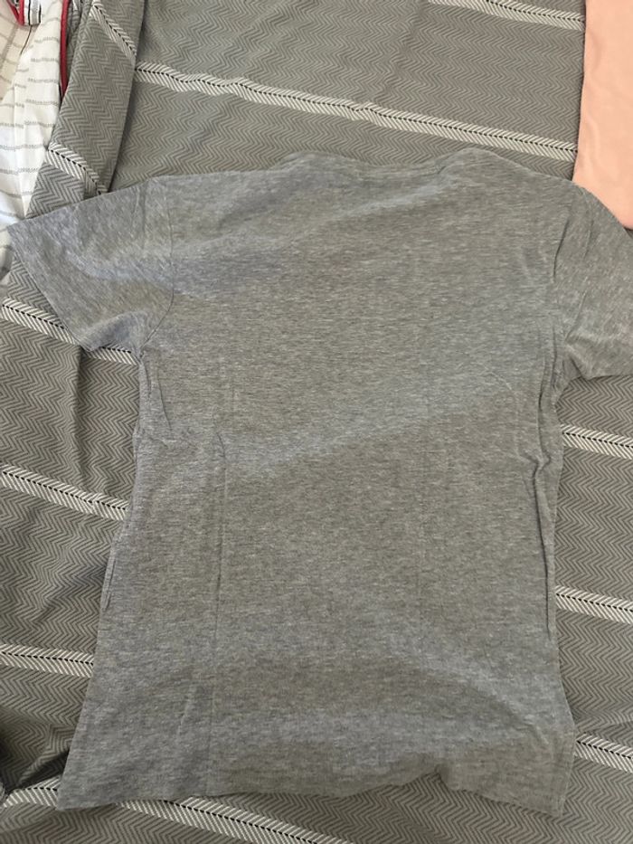 2 tee shirt taille s - photo numéro 6