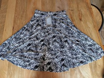 Jupe motif tropicale La Fée Maraboutée taille XS neuf
