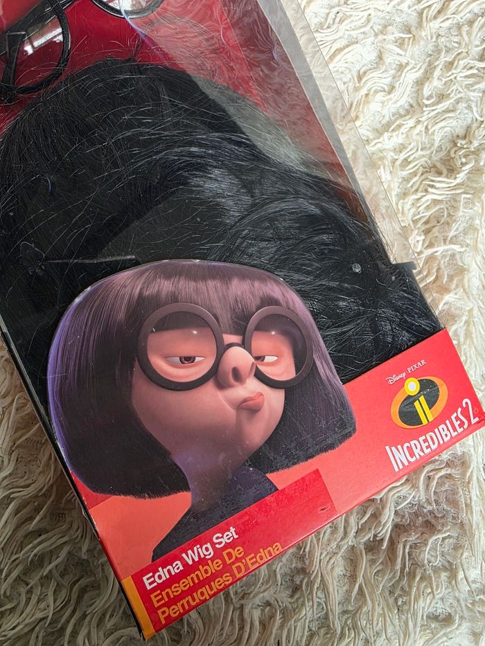 Deguisement Accessoire disney Edna mode des indestructibles - perruque + lunette disneyland paris - disney store - photo numéro 2
