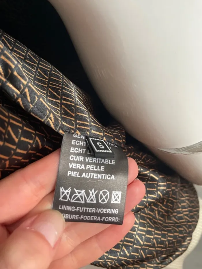 Veste en cuire - photo numéro 4