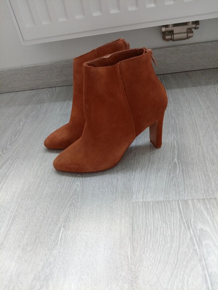 Chaussures à talons - photo numéro 2