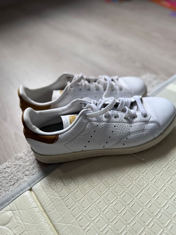 Chaussures Adidas - photo numéro 3