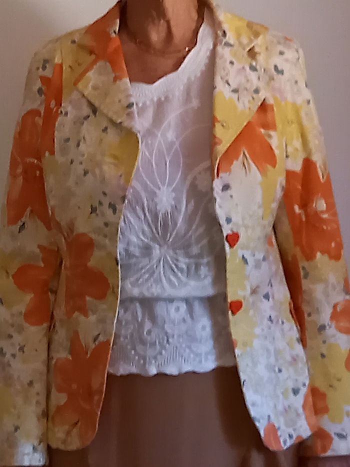 VENDS VESTE - photo numéro 2
