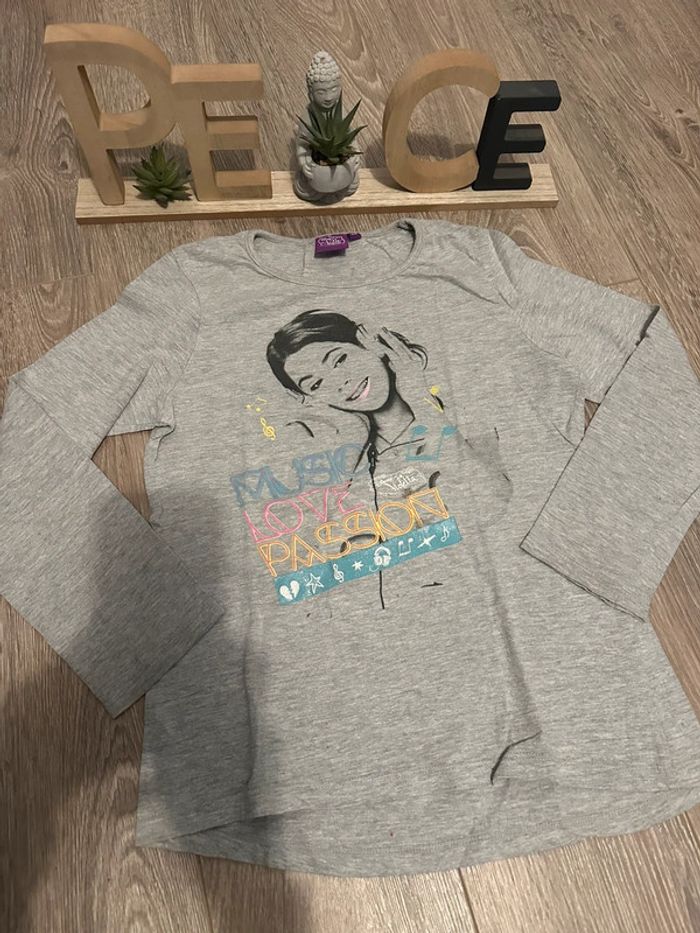 T-shirt 9/10 ans Disney Violetta