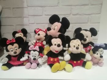 Lot peluches mickey Minnie Disney
