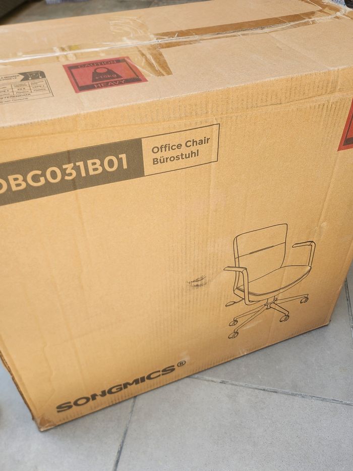 Chaise de bureau ergonomique Songmics neuve dans son carton - photo numéro 5