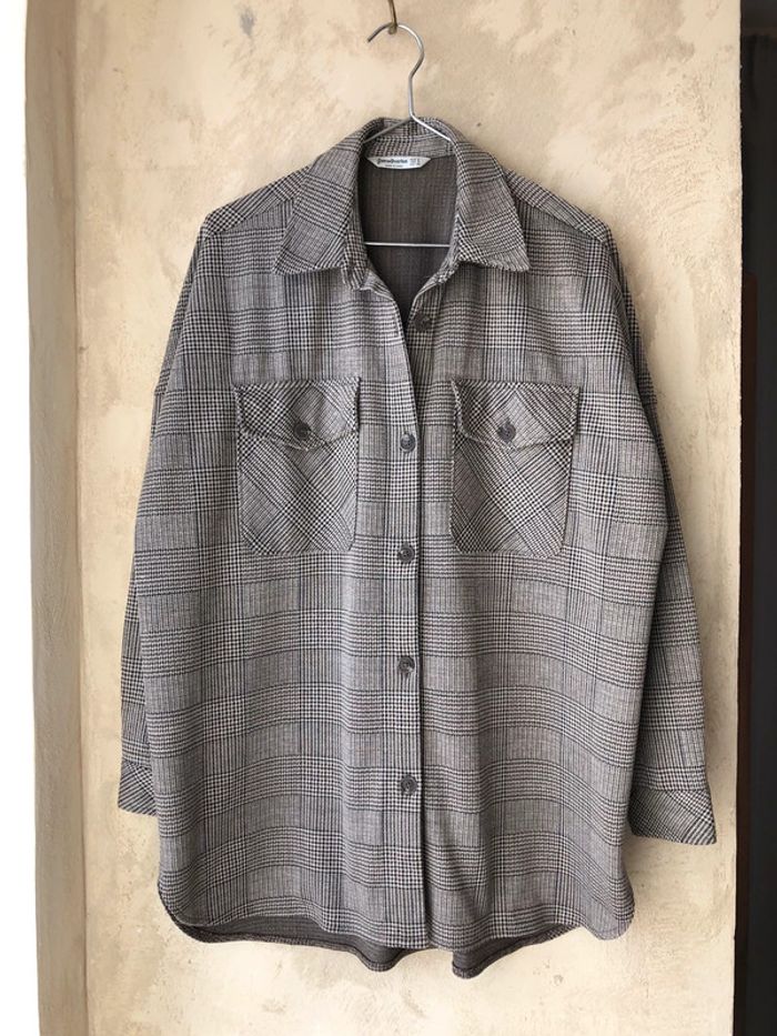 Sur chemise oversize prince de galles Stradivarius S