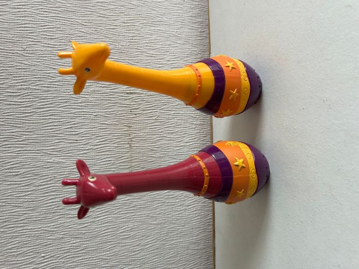 maracas girafe