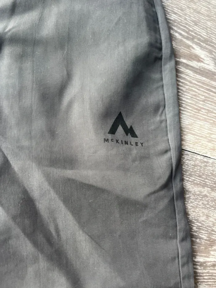 Short avec etiquette neuf 8 ans McKinley - photo numéro 4