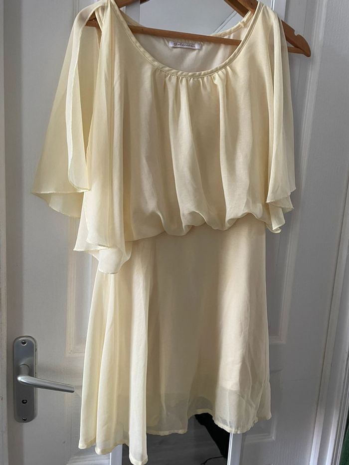 Robe élégante jaune pale 36 Goldistar
