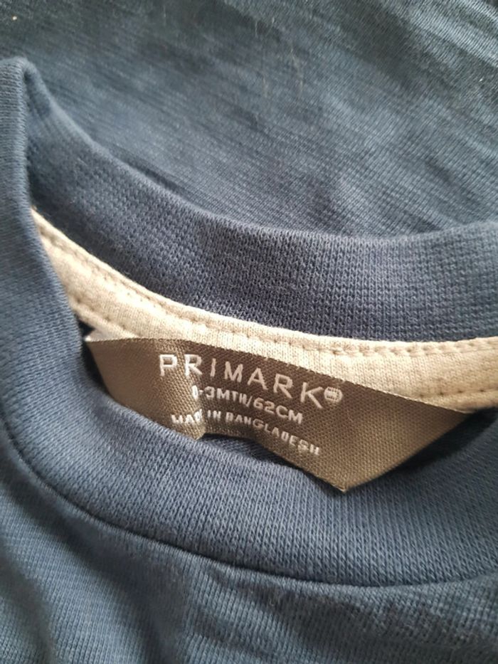 Primark - Ensemble tee-shirt + short - Neuf ! (3 mois) - photo numéro 4