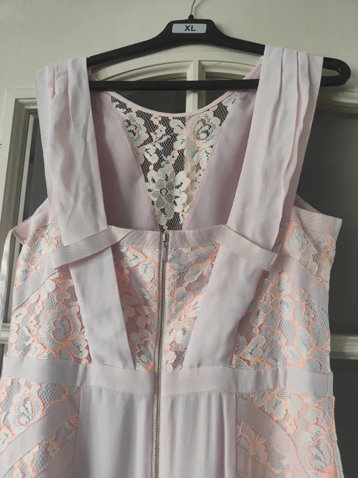 Robe French Connection rose neuve - photo numéro 2