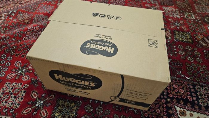 150 Couches Huggies taille 4  neuves - photo numéro 2