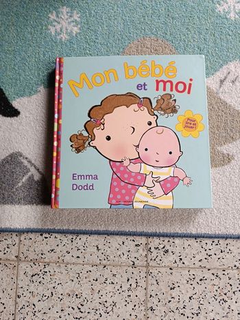 Livre mon bébé et moi