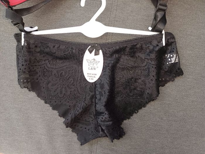 Ensemble lingerie - photo numéro 3