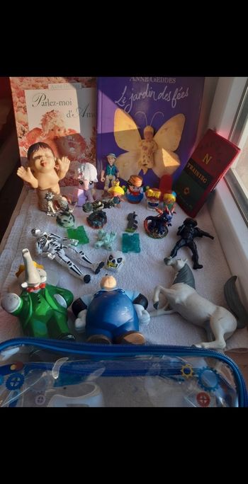 Figurine