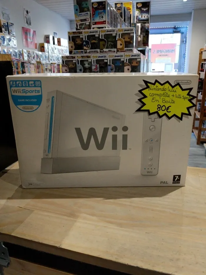 Nintendo Wii blanche en boîte + Wii Sports