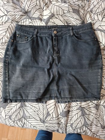 Jupe noire taille 44