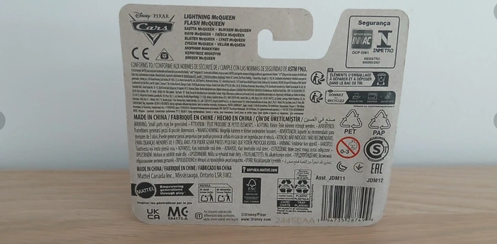 Voiture Cars flash mcqueen neuve - photo numéro 4