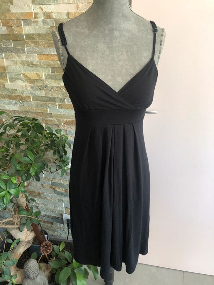 Robe noire C&A 34