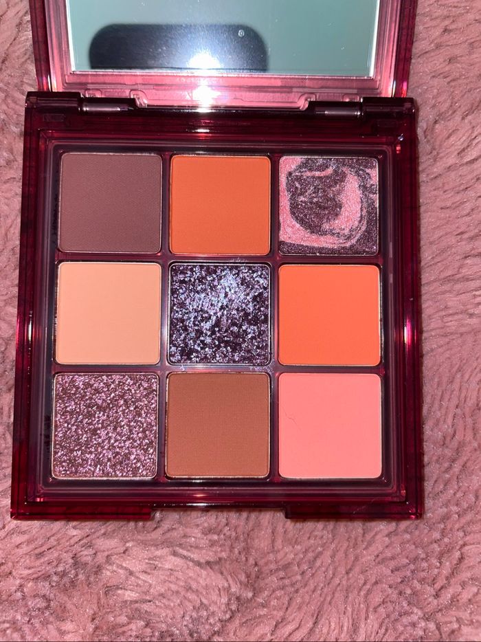 palette eyeshadow lovefest huda beauty - photo numéro 2