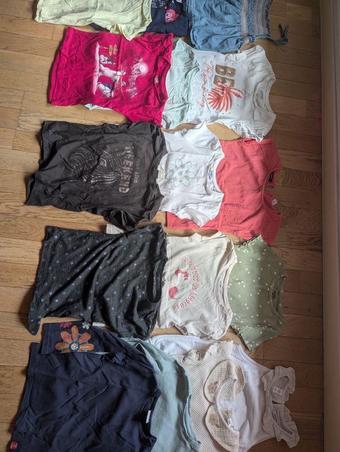 Lot de 60 pièces , vêtements multi marques. - photo numéro 2