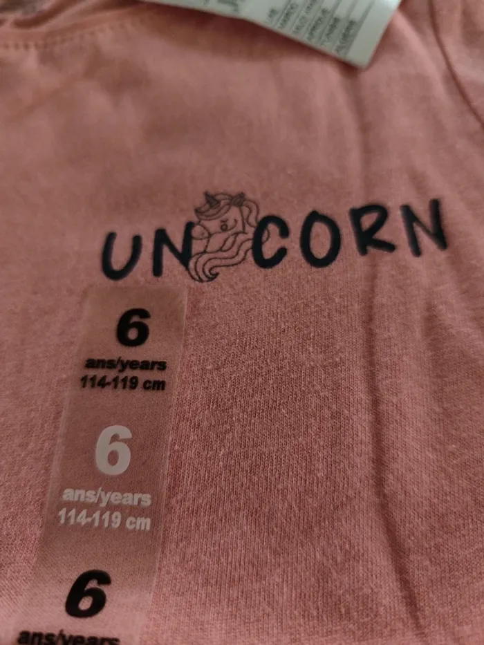 T-shirt licorne - photo numéro 2