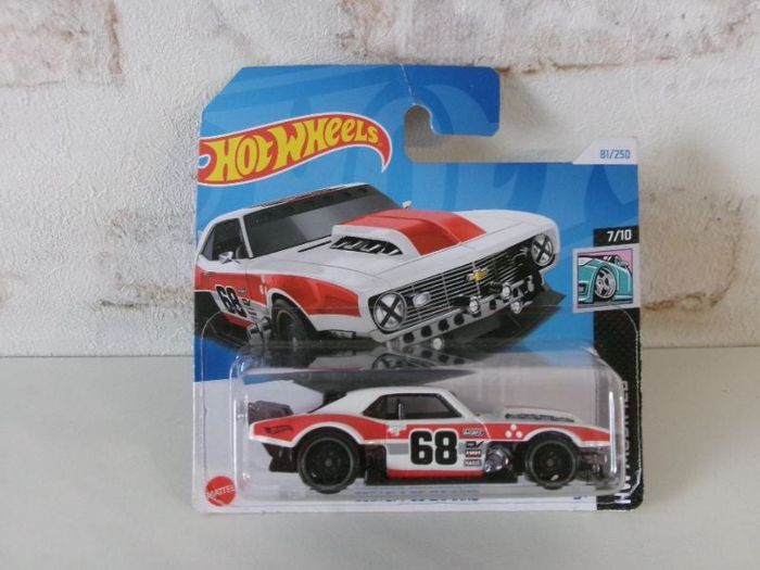 Véhicule Hot Wheels - Custom'68 Camaro - 81/250