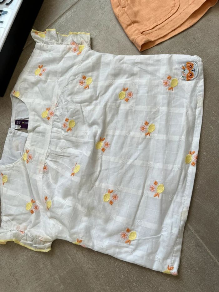 Ensemble citron 🍋 short - photo numéro 2