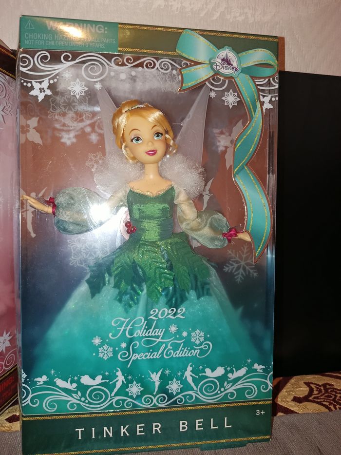 Poupée Disney store édition spéciale belle et clochette Noël - photo numéro 3