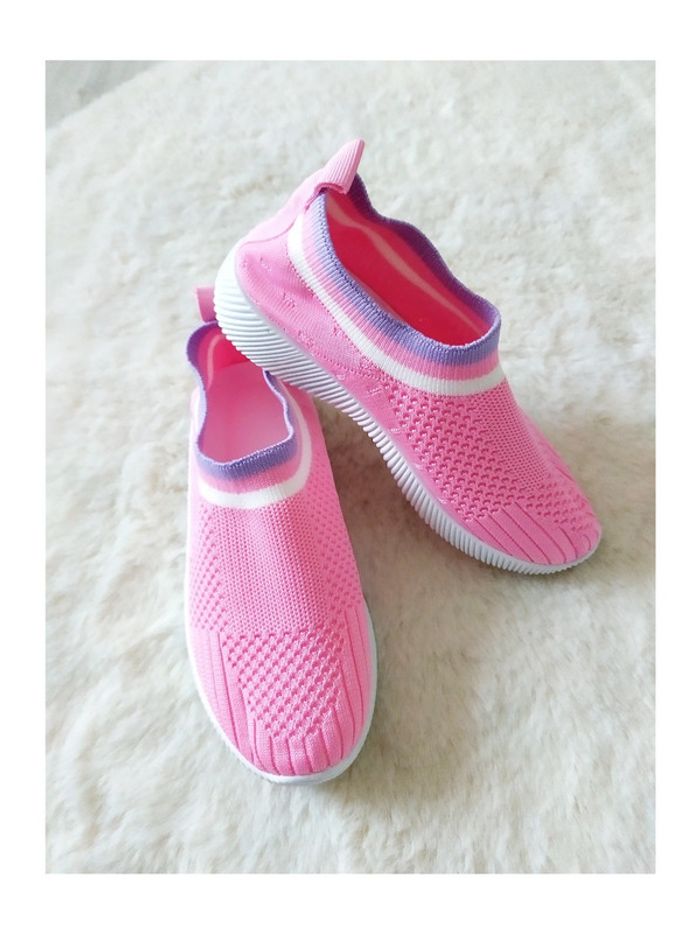 Baskets rose fuchsia sans lacets pointure 35 - photo numéro 4