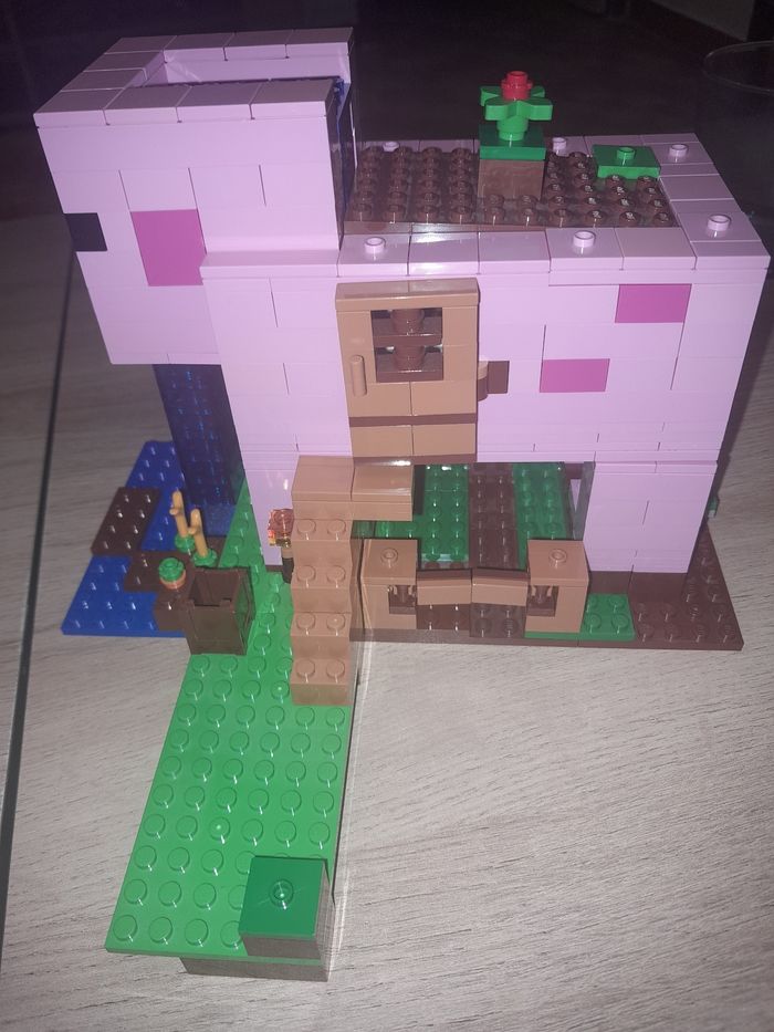 Lego minecraft maison cochon - photo numéro 2