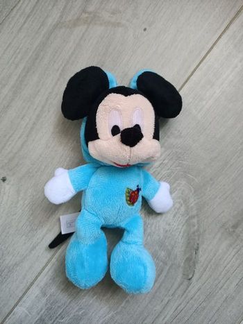 Lots de Peluches et doudous