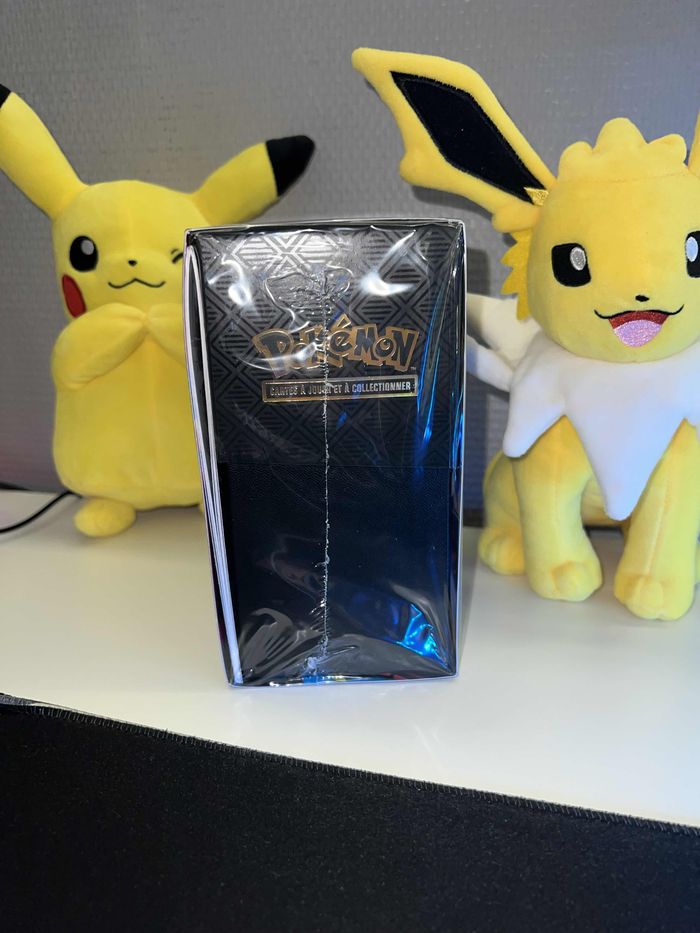 ETB ME1 Lucario - photo numéro 3